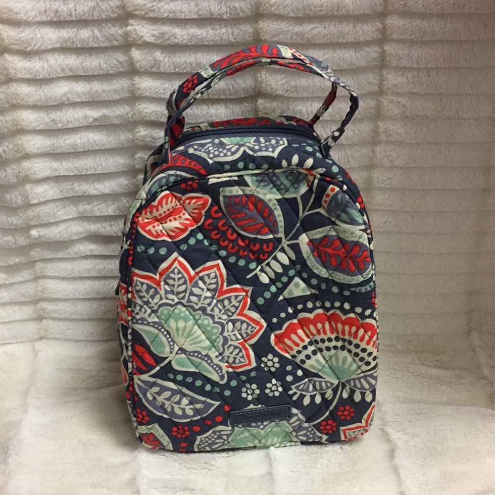 NWT Vera Bradley Lunch Bag - nomadic Floral